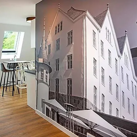 Hotel House 4*